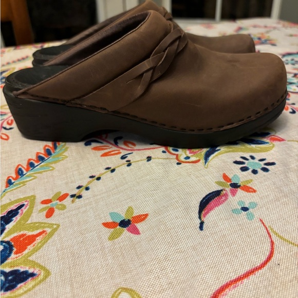 L.L Bean Clogs - Picture 6 of 6